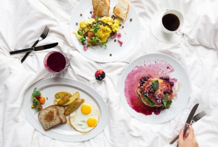 Does Eating A Big Breakfast Boost Your Metabolism — Here's What We Know