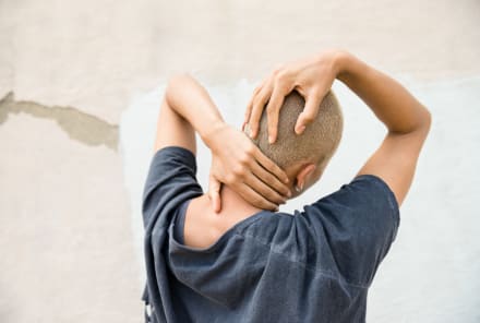 Bookmark This: 6 Nausea-Relieving Pressure Points For Motion Sickness Bookmark This: 6 Nausea-Relieving Pressure Points For Motion Sickness